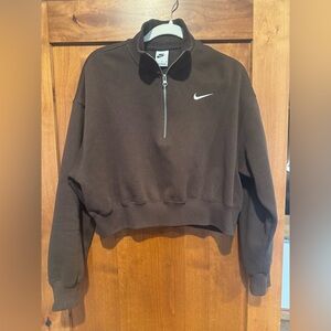 Nike Women’s Half-Zip Cropped Sweatshirt